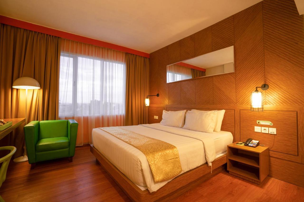 Maxonehotels.Com At Vivo פאלמבאנג מראה חיצוני תמונה