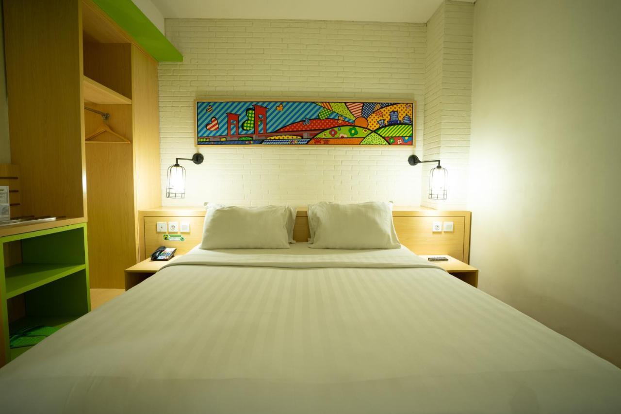 Maxonehotels.Com At Vivo פאלמבאנג מראה חיצוני תמונה