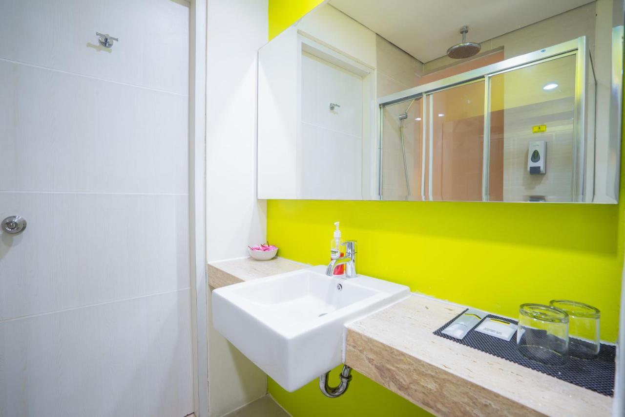 Maxonehotels.Com At Vivo פאלמבאנג מראה חיצוני תמונה