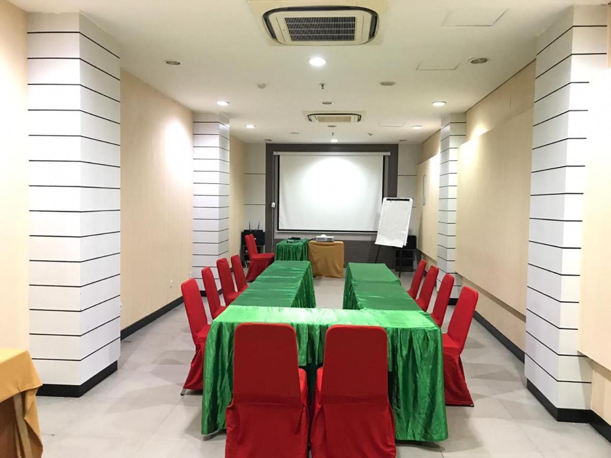 Maxonehotels.Com At Vivo פאלמבאנג מראה חיצוני תמונה