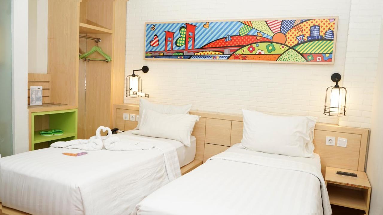 Maxonehotels.Com At Vivo פאלמבאנג מראה חיצוני תמונה