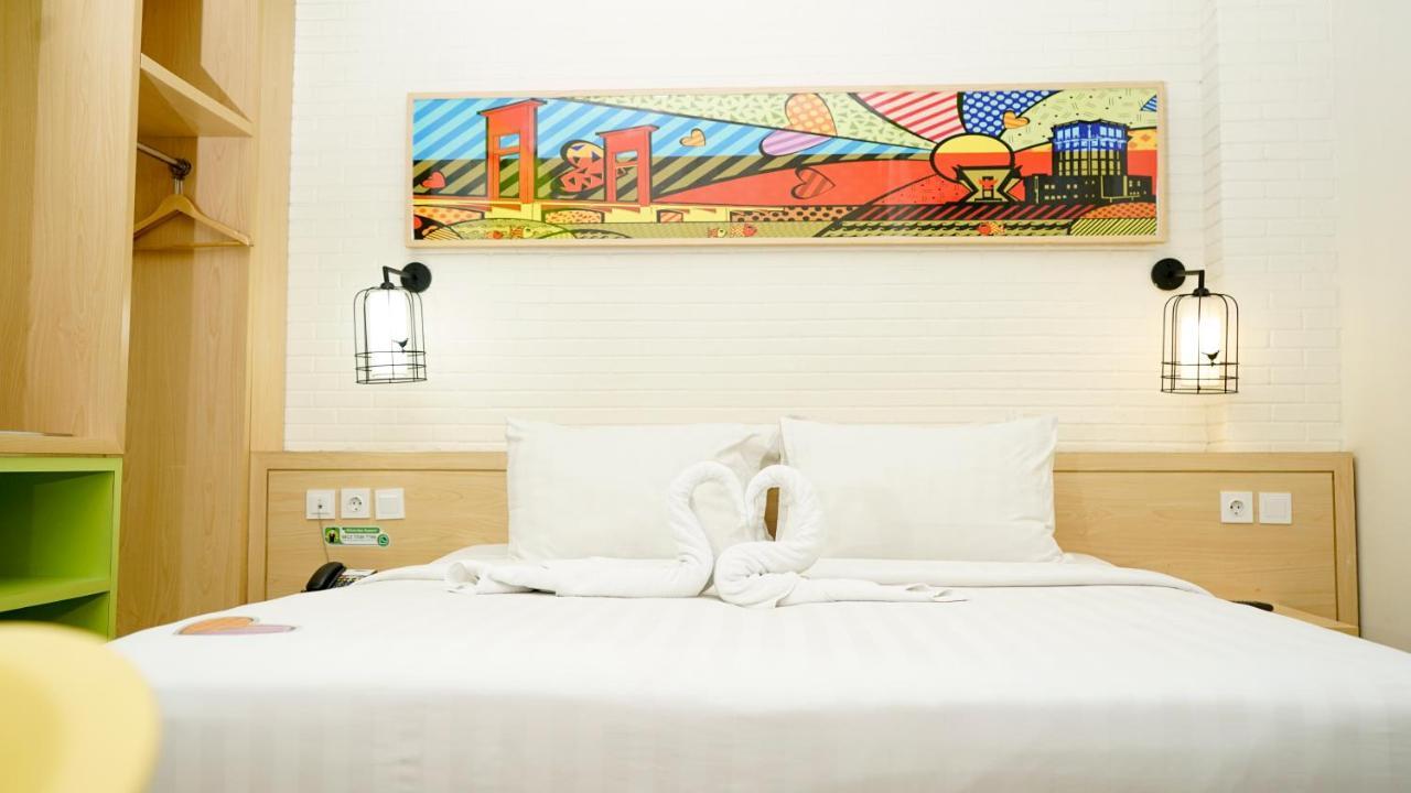 Maxonehotels.Com At Vivo פאלמבאנג מראה חיצוני תמונה